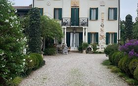 Villa Leonati